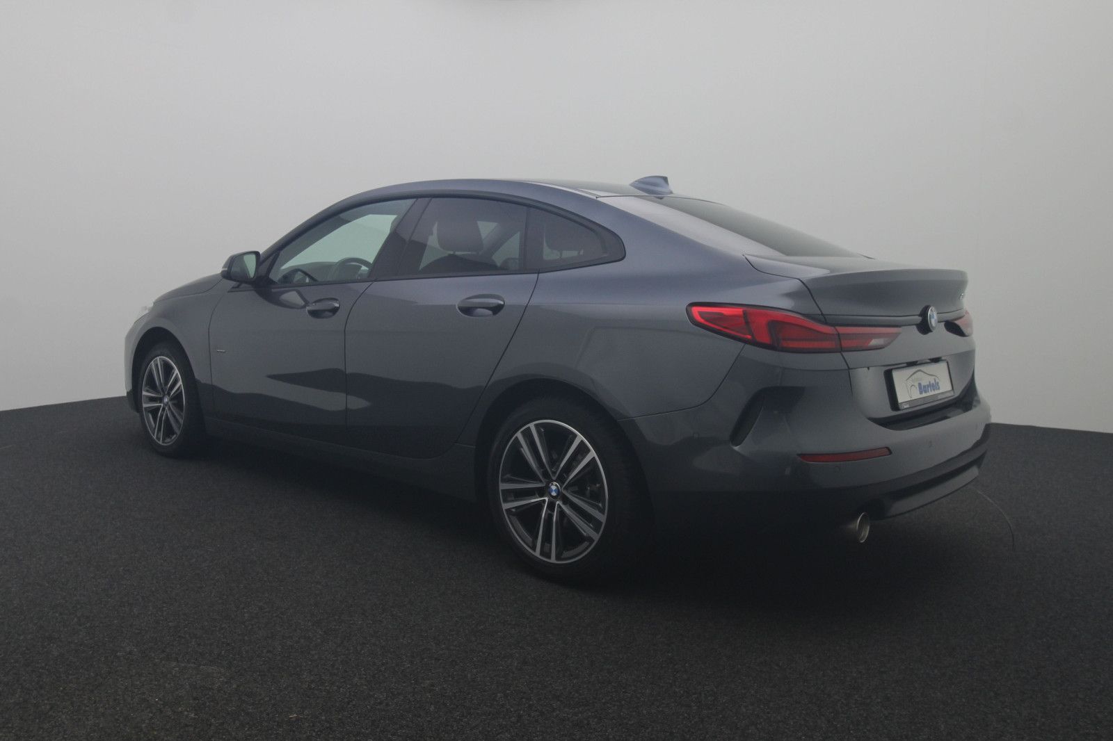 Fahrzeugabbildung BMW 218i Gran Coupe Advantage LED NAVI KAMERA