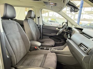 Volkswagen Caddy Maxi eHYBRID DSG STYLE ACC KAM 7SITZ AHK