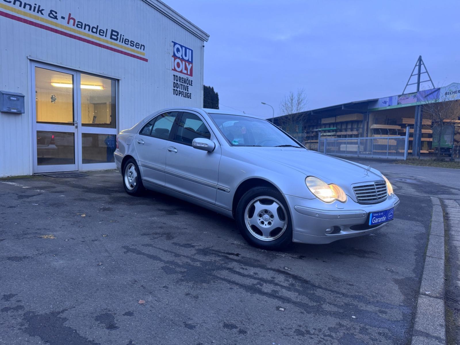 Mercedes-Benz C 200 KOMPRESSOR/AUTOMATIK /AHK/ TÜV 03/27