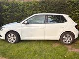 Skoda Fabia 1.0l TSI 70kW Active Active - Skoda Fabia von privat