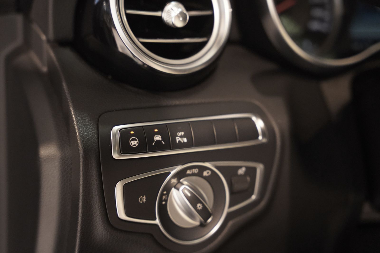 Mercedes Benz C 63 Amg