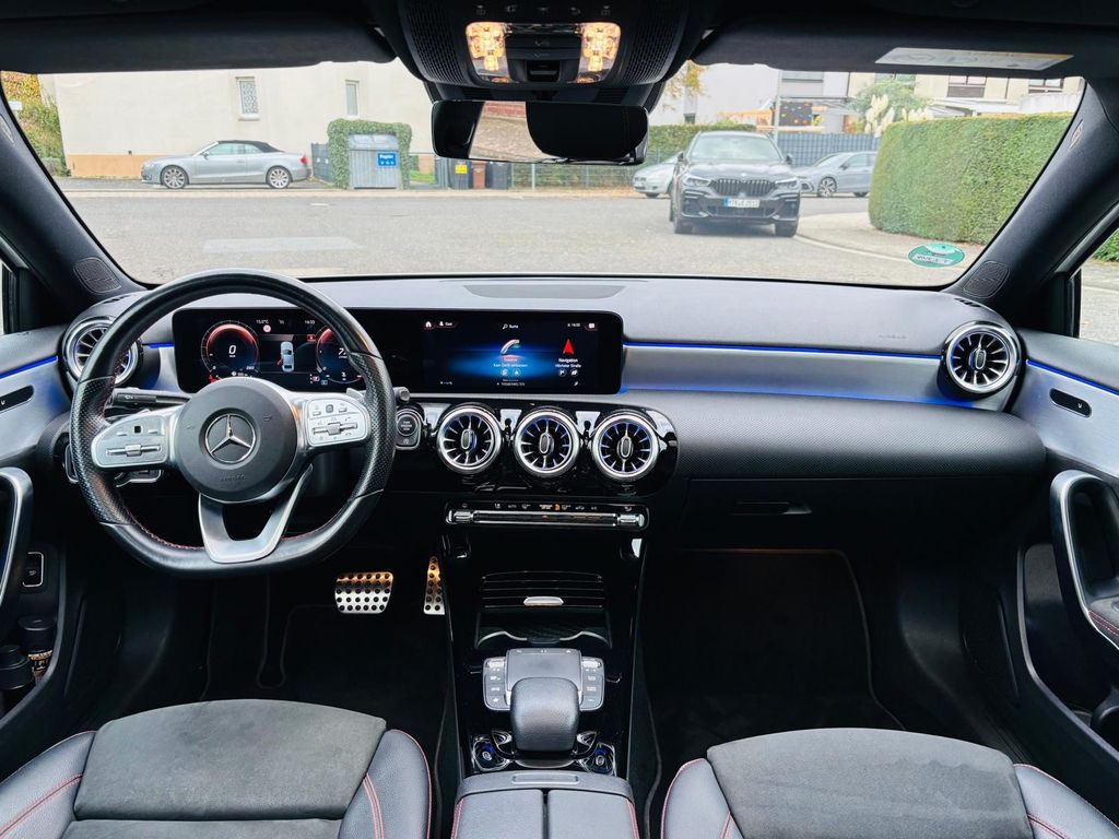 Image of Mercedes-Benz A 220