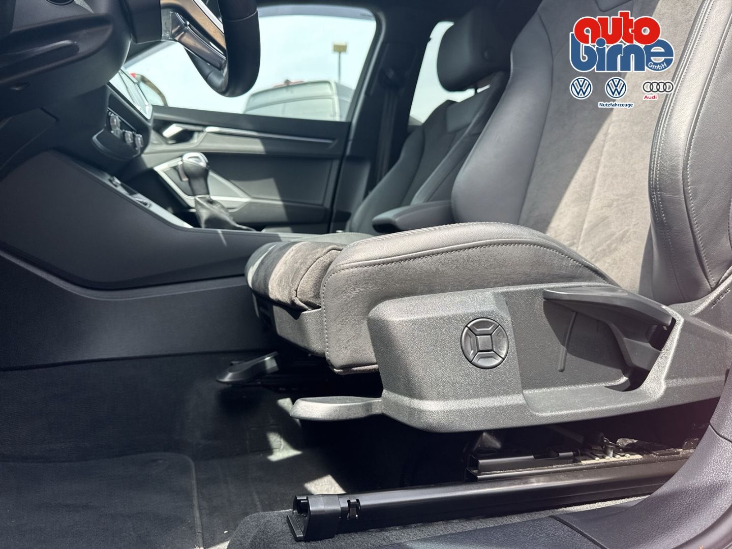 Q3 2.0 40 TFSI quattro advanced Navi Digitales C