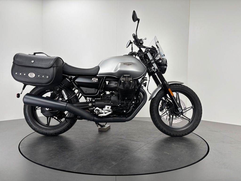 Fahrzeugabbildung Moto Guzzi V7 IV STONE *LEDERTASCHEN *NEUWERTIG