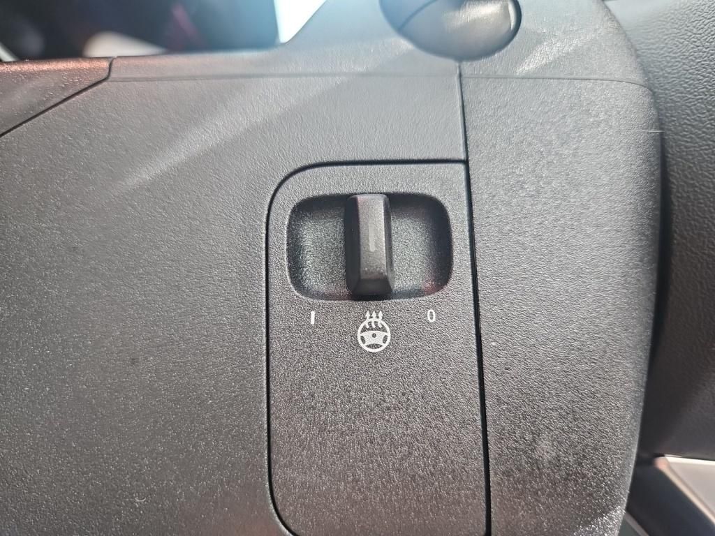Fahrzeugabbildung Mercedes-Benz V 250 Style lang 7 Sitze 2,5t AHK Standhzg EASY