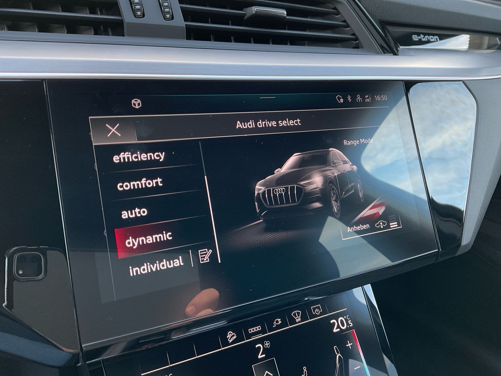 Audi e-tron - Bild 31