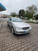Mercedes-Benz Mercedes Benz CLK 240 - gebrauchte Mercedes-Benz CLK 240 aus dem Jahr 2004