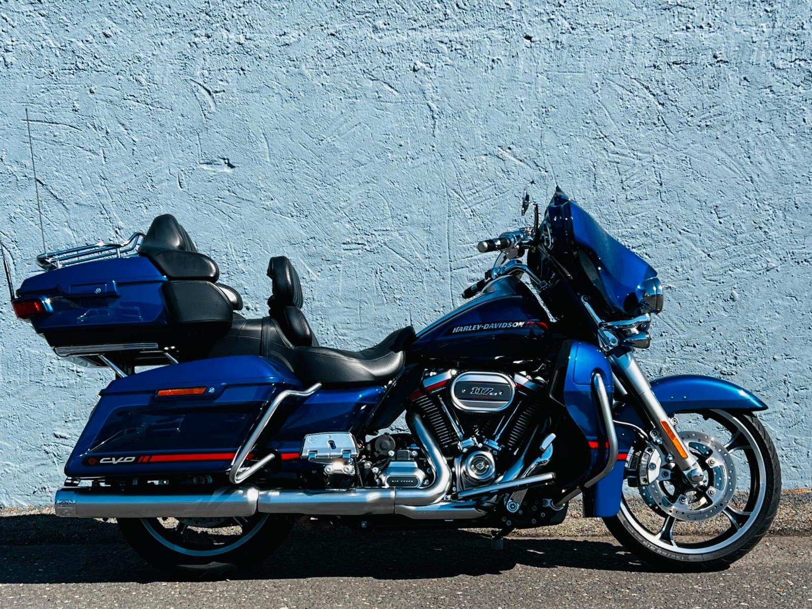 Harley-Davidson FLHTKSE E-GLIDE ULTRA LIMITED CVO 117*5HD1*