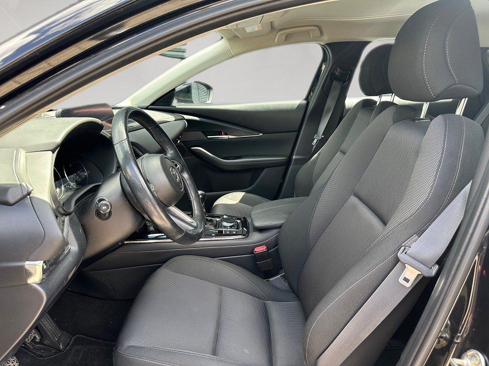 Fahrzeugabbildung Mazda CX-30 2.0 M Hybrid 122PS 6GS SELECTION