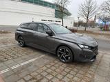 Peugeot 308 PureTech 130 Allure Pack SW Allure Pack - Peugeot 308 von privat