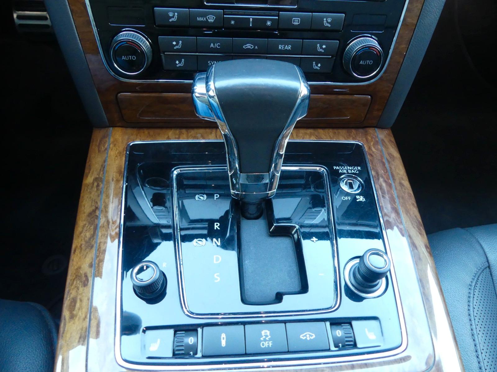 Volkswagen Phaeton V6 TDI 5-Sitzer 4Motion/Standheizung+FB!