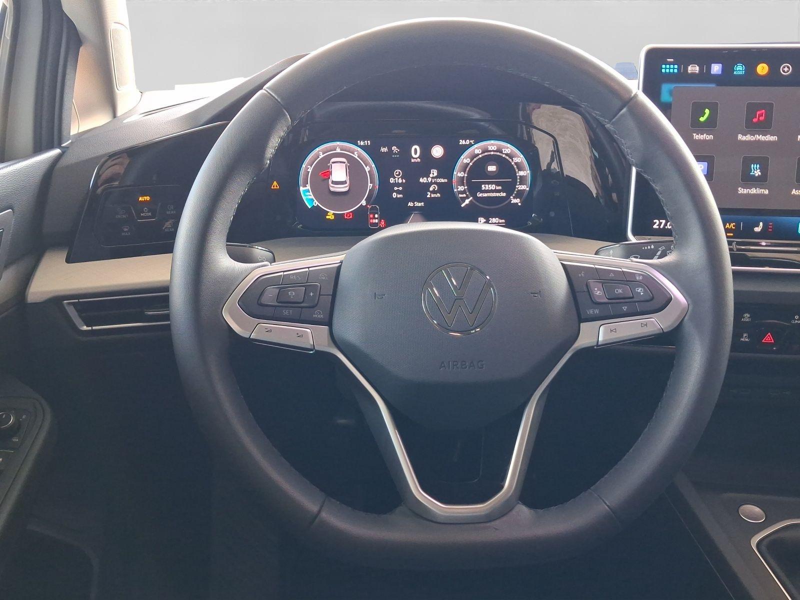 Volkswagen Golf 1.5 TSI LIFE ST.HEIZ NAVI HuD