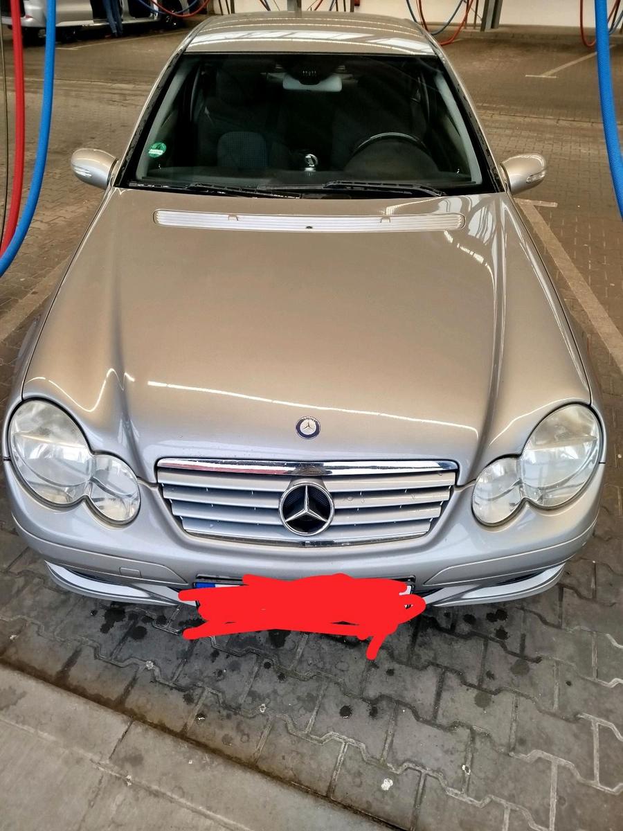 Mercedes-Benz C 180