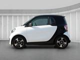 Smart EQ fortwo Panorama Kamera Navi Klima LED SHZ - Smart ForTwo: Automatik