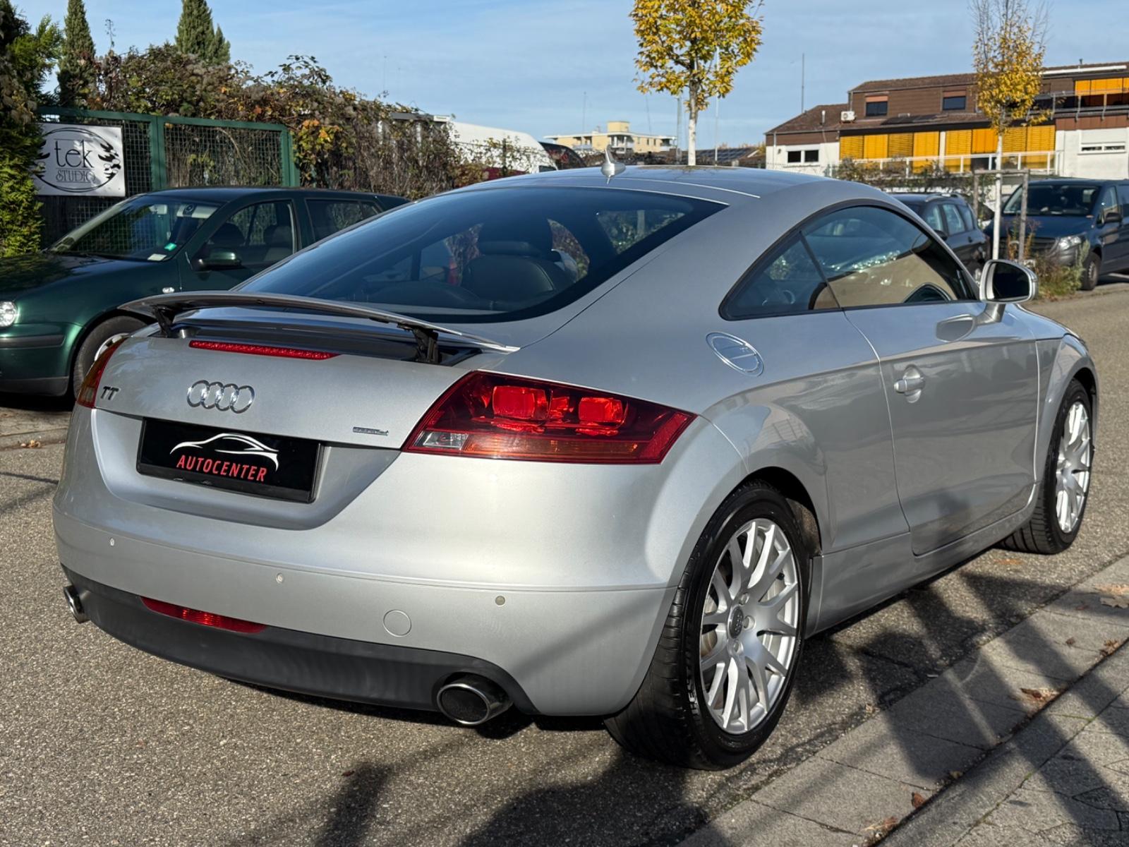 Audi TT Coupé 3.2 V6 250ch - 2ème main - Entretien Audi - Alcantara - Xénon