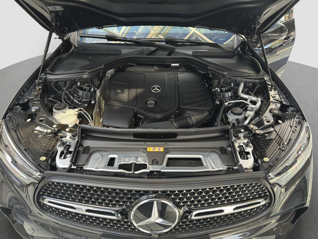 Fahrzeugabbildung Mercedes-Benz GLC 200 4MATIC AMG*NIGHT*Navi*KeyLess*PDC*RFK