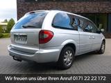 Chrysler Grand Voyager 7x Sitzplätze a.AHK 1.600 kg - silberne Chrysler Grand Voyager