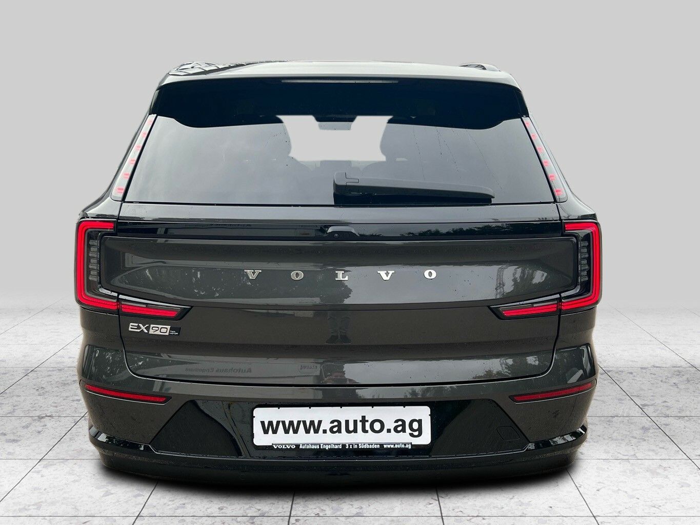 Volvo EX90 ULTRA TWIN MOTOR 7-SITZ AWD MY25 imagem 3