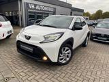 Toyota Aygo(X)*ALU*APPLE&AND*KLIMAAT*LED FSW*R.KAM*Sihz