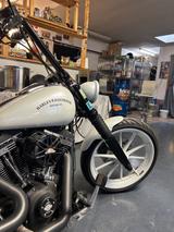 Harley-Davidson Softail Breakout  - Motorräder in Berlin