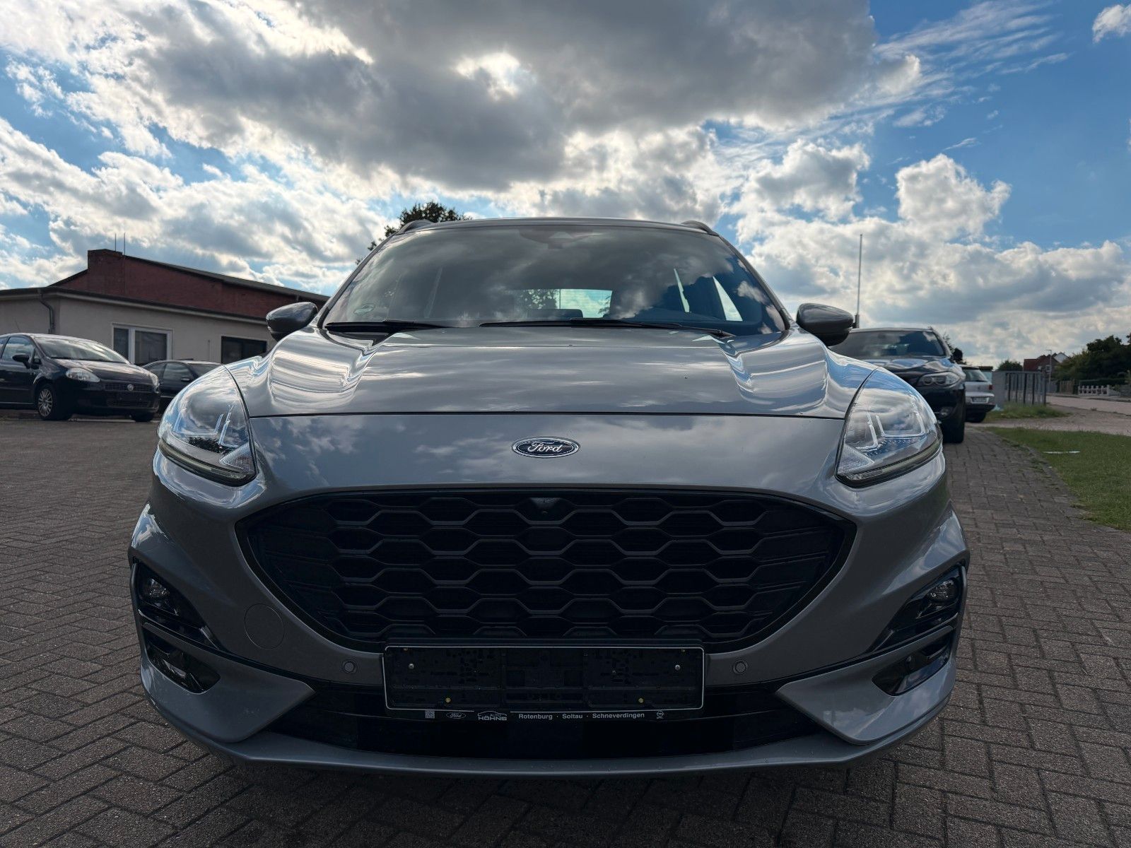 Ford Kuga Plug-In Hybrid ST-Line imagem 2