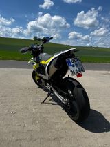 Husqvarna 701 Supermoto - Offers matching your search criteria