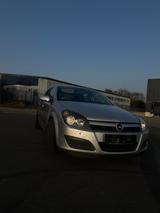 Opel Astra 1.8 16V Sport - Opel Astra aus 2004: Kombi