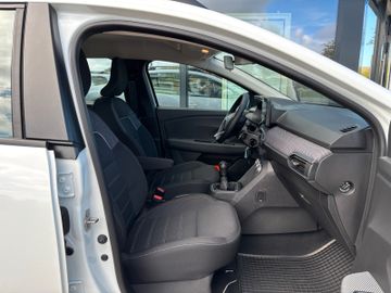 Dacia Sandero Stepway Expression TCe 90