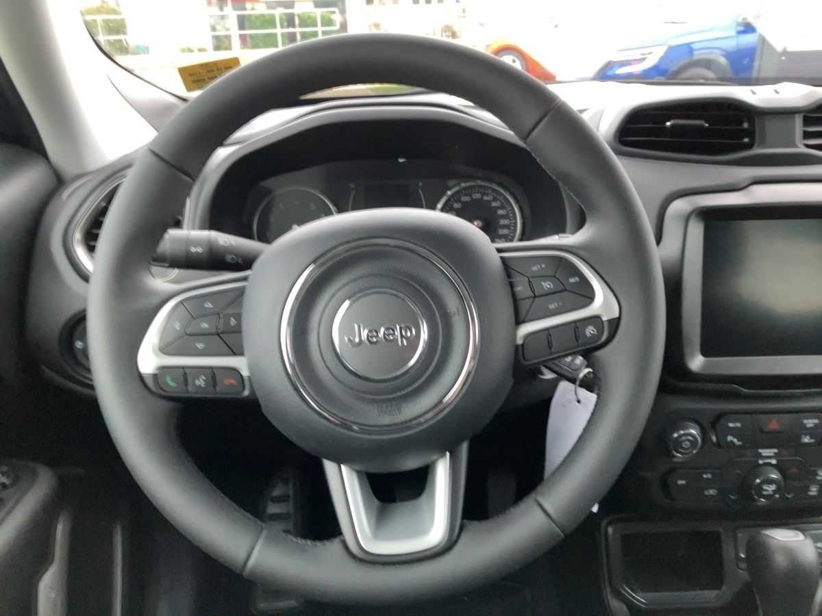 Jeep Renegade - Bild 10
