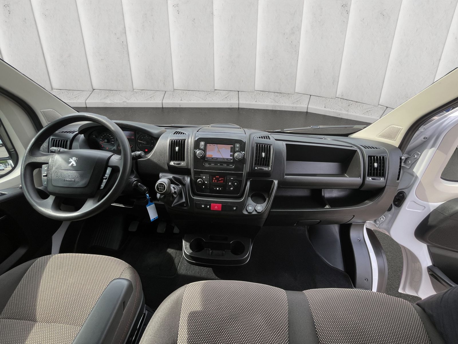 Fahrzeugabbildung Peugeot Boxer 435 L4H2 Pro*Navi*PDC*Kamera*Klima*TOP**