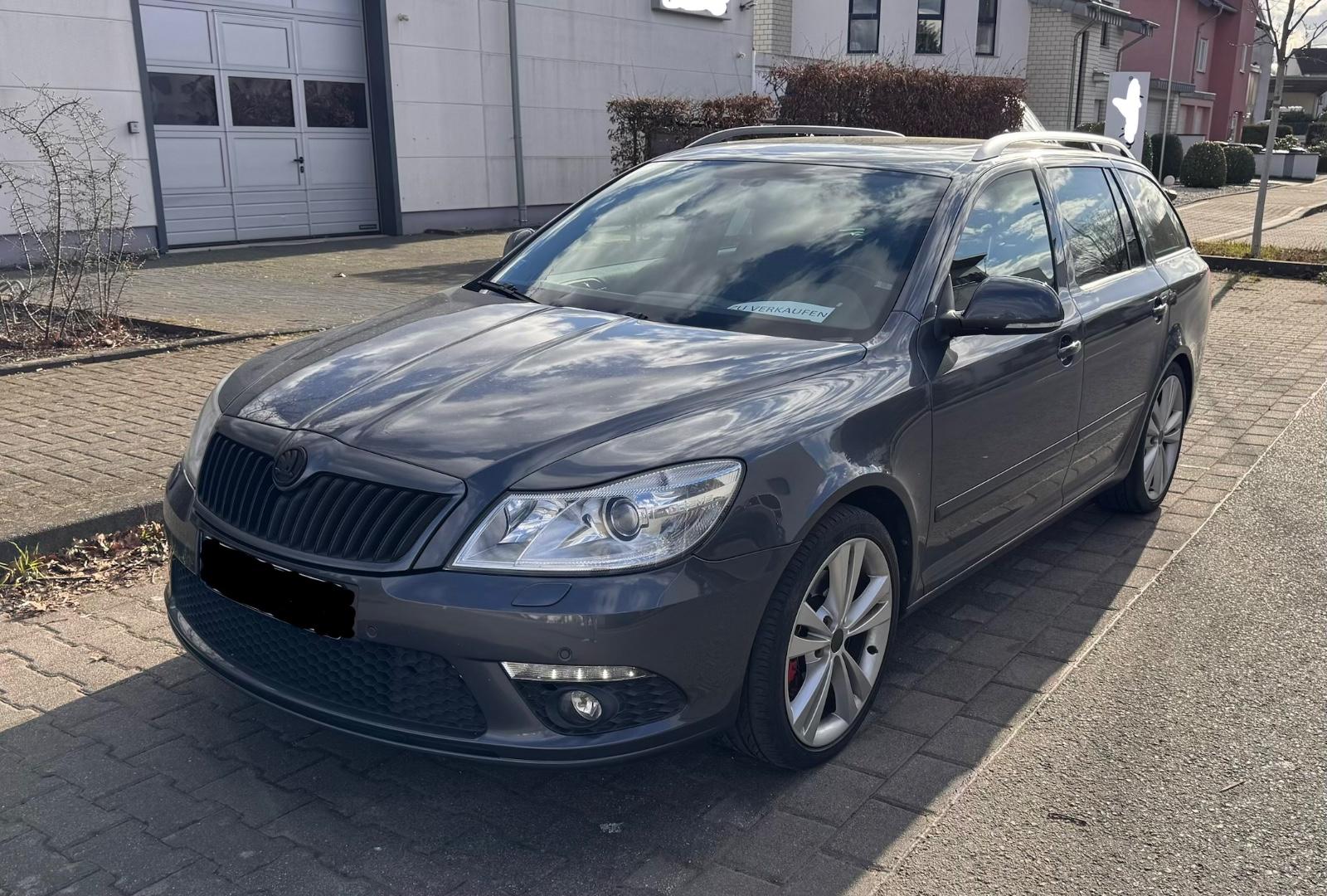 Skoda Octavia 2.0 TFSI DSG RS Combi RS