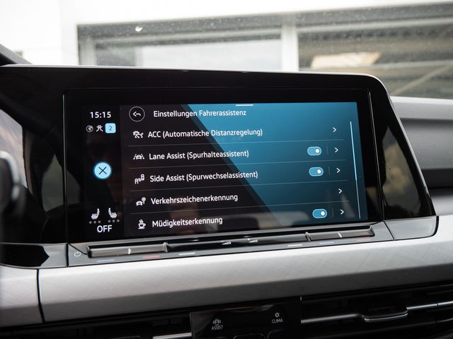 Golf VIII Variant 2.0 TDI Life STANDHZ ACC LED
