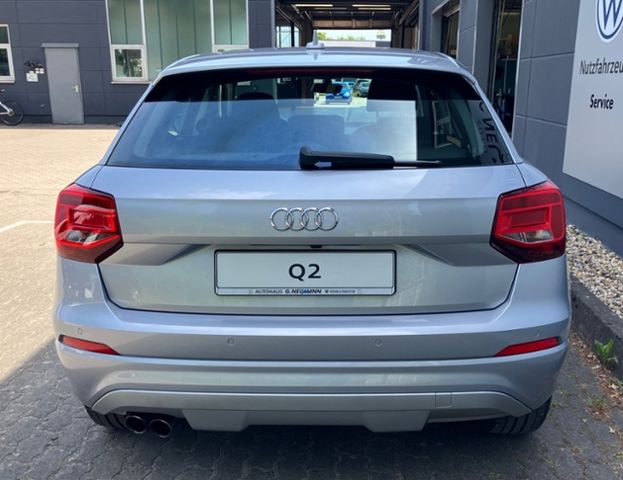 Q2 1.4 TFSI design KLIMA NAVI ALU