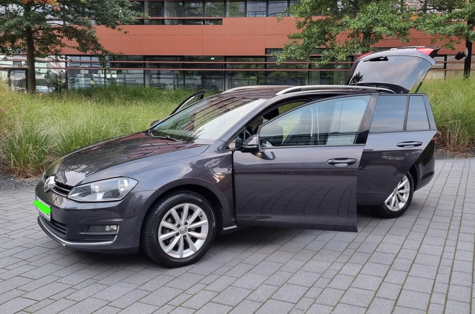Volkswagen Golf 2015 — interior