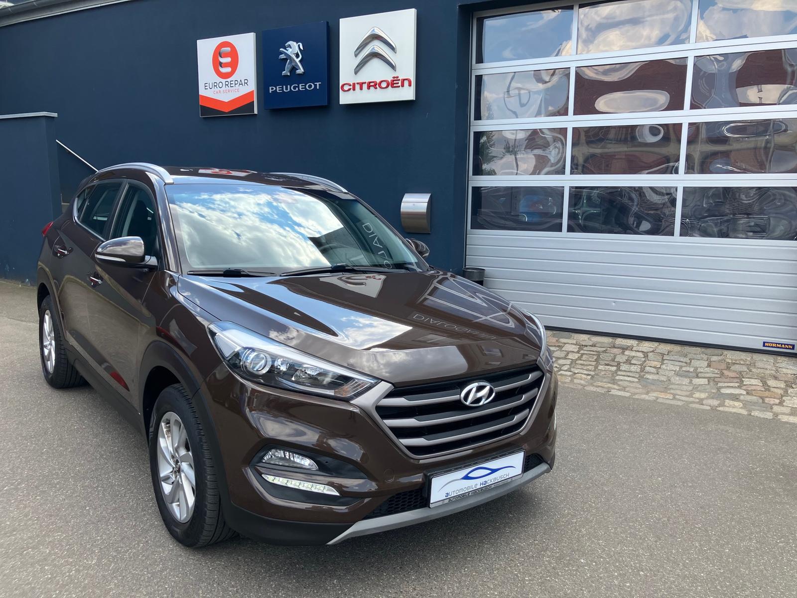 Hyundai Tucson blue 1.7 CRDi AUT, Trend,AHK,Navi,Kam.
