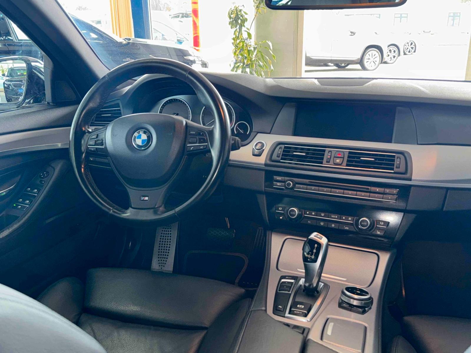 BMW 530d 5 Touring M-PAKET-/HUD-/LEDER-/S-CLOSE