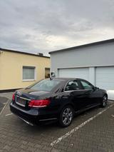 Mercedes-Benz E 250 Autom. - AVANTGARDE - Schiebedach - Mercedes-Benz E 250 mit Diesel-Antrieb