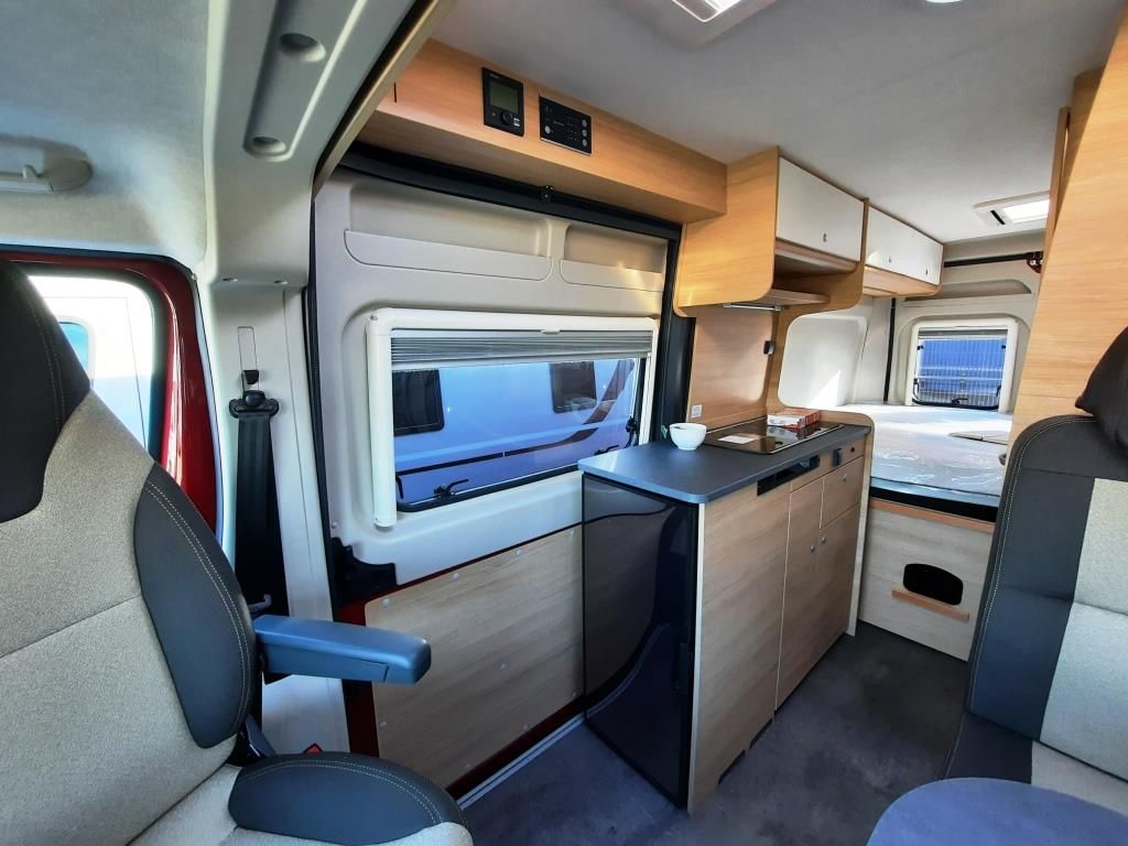 Fahrzeugabbildung Roadcar R 600 Tageszulassung 8.746 € sparen