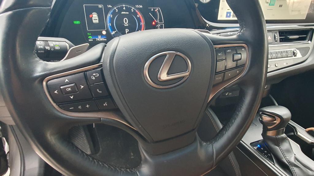 Lexus ES 300