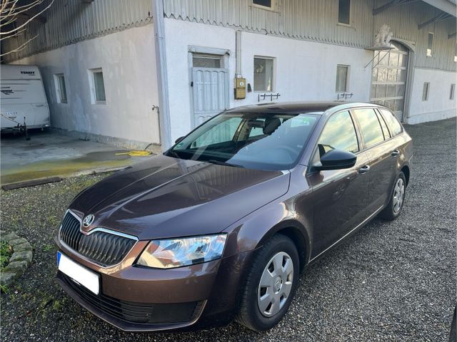 Skoda Octavia Combi Active