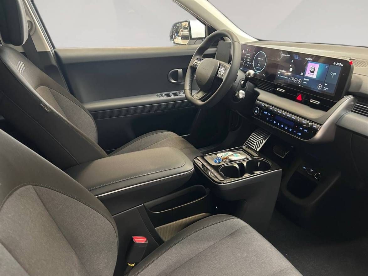 Fahrzeugabbildung Hyundai IONIQ 5 CENTRIQ BOSE Soundsystem. Park-Paket, LE