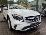 Mercedes-Benz GLA 200 CDI / d Automatik Navi