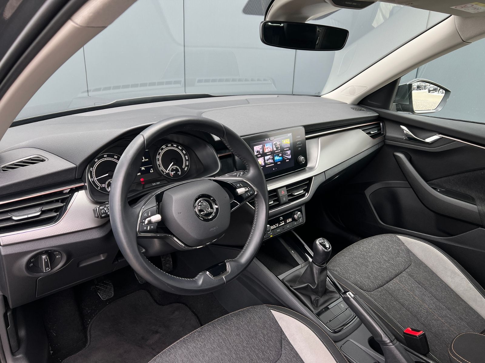 Fahrzeugabbildung SKODA Kamiq Style 1.0 TSI *Klima , Sitzheizung, LM-Fel