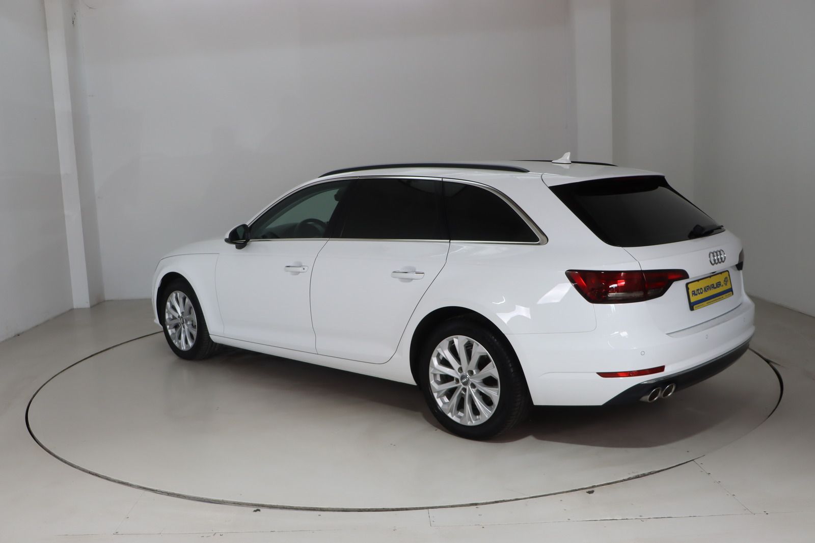 Fahrzeugabbildung Audi A4 Avant 3.0 TDI design * HUD * AHK