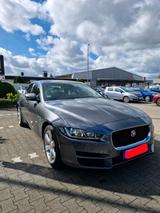 Jaguar XE JA 2.0l  180PS - Jaguar XE in Essen