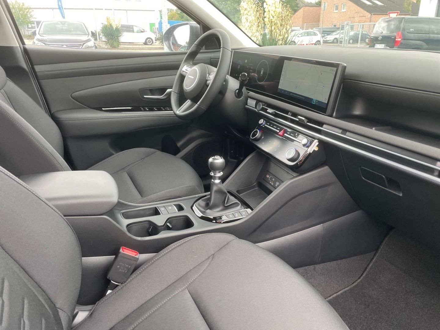 Fahrzeugabbildung Hyundai Tucson 1.6T Select 2WD Design Navi Kamera Rückfa