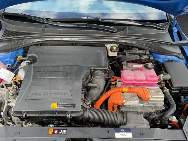 Fahrzeugabbildung Kia XCeed VISION PLUG-IN HYBRID 1.6 GDI *KOMFORT-PAK