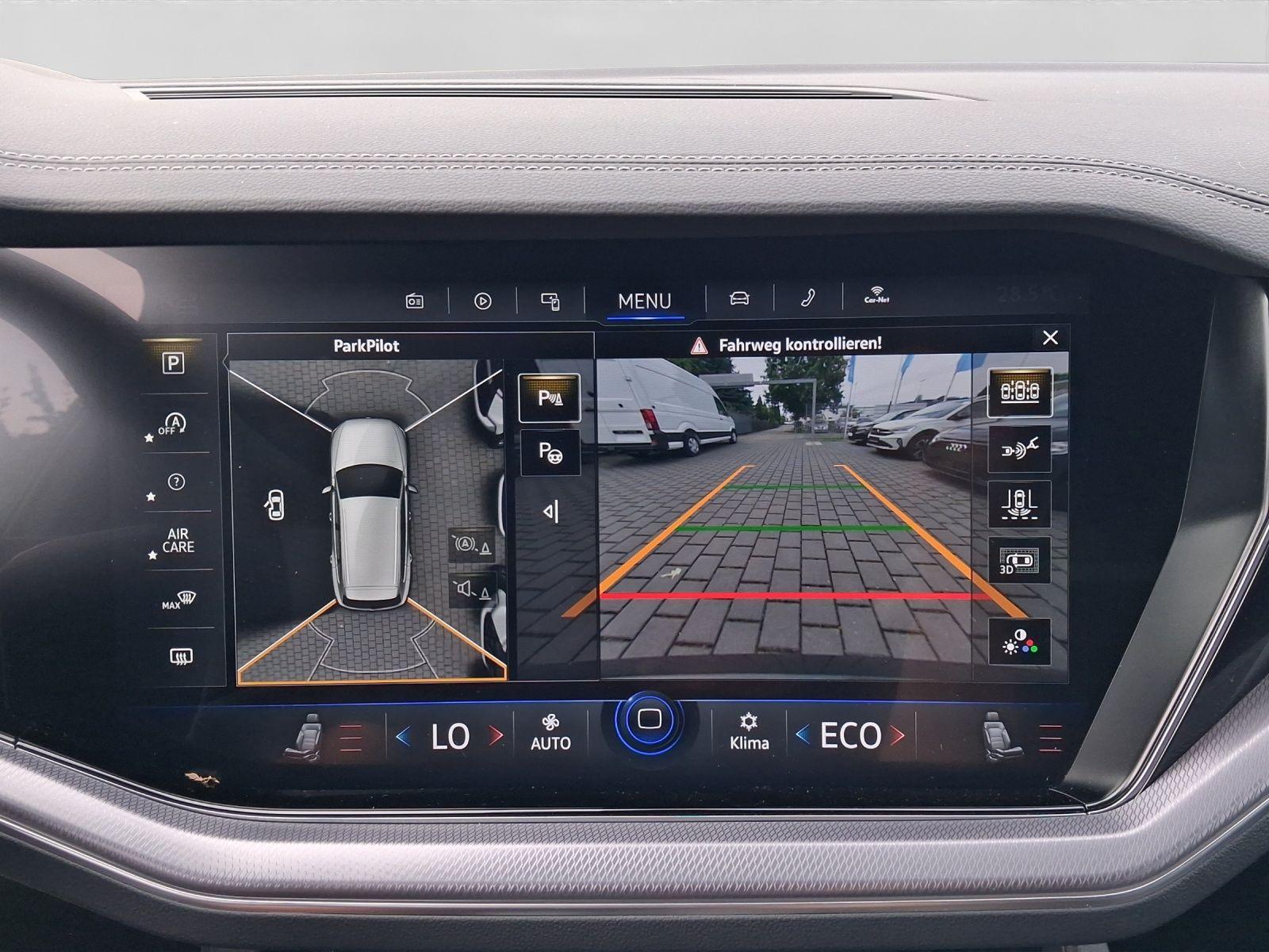 Volkswagen Touareg 3.0 TDI DSG 4M R-LINE MATRIX AHK PANO