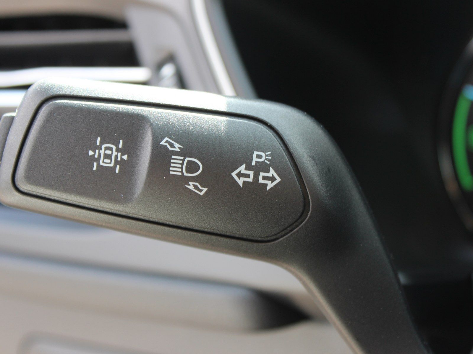 Fahrzeugabbildung Ford Kuga Plug-In Hybrid Cool & Connect