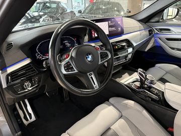 BMW M5 - 10